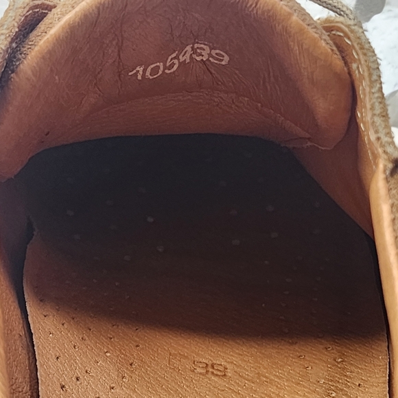 Vibram/Crawford Unisex Shoes in Tan Suede Leather, EUR 39, US Women8.5, Men6.5 - Picture 9 of 9